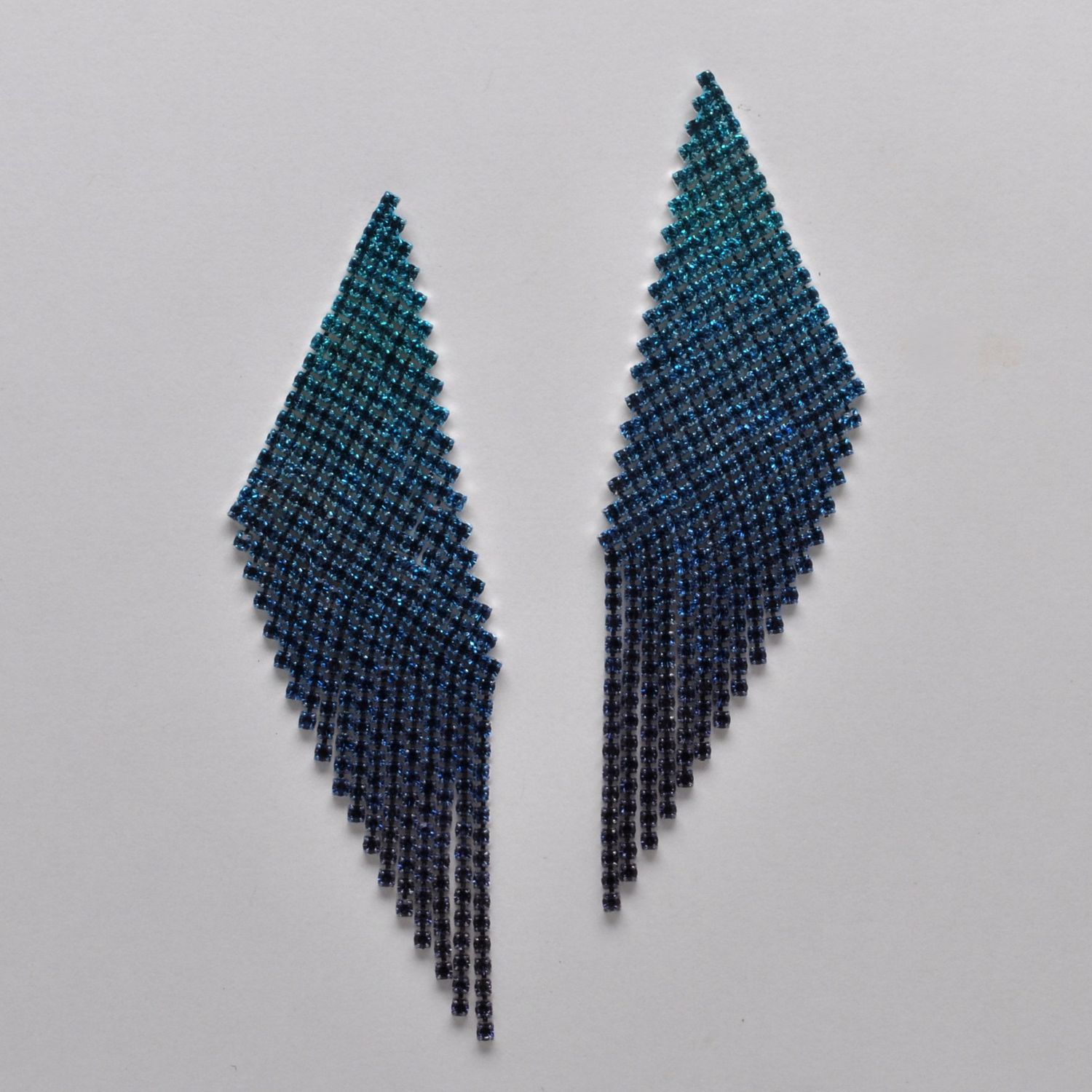 CC0005E13S25 AQ/TEAL OMBRE SML STNS TRNG SHP ER