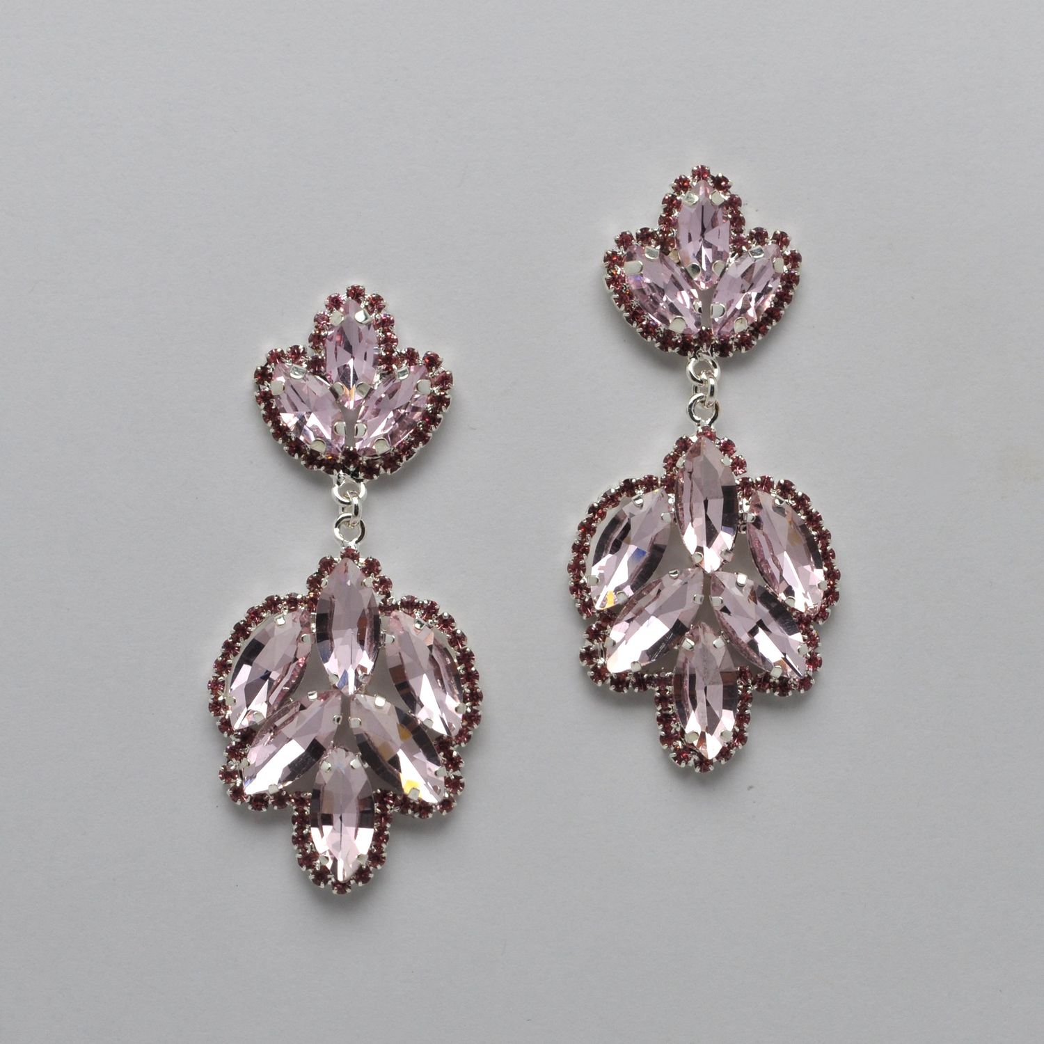 CC0018E33S LTROSE/S MRQU STNS FLWR EAR