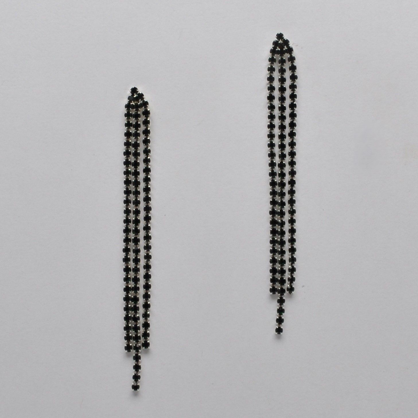 CC0030E18S EM/S SML STN 3 ROW TASSL ER