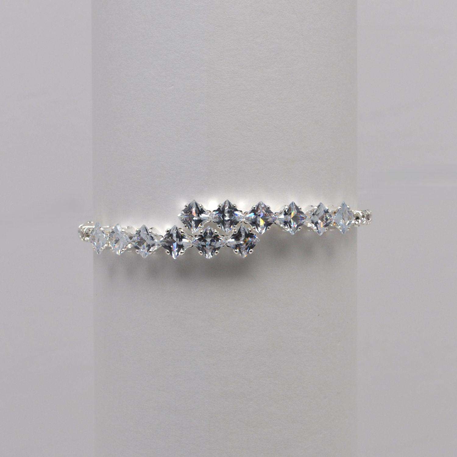 CC0070B1S CZ/S DBL DMND SHP STNS WRAP BRC