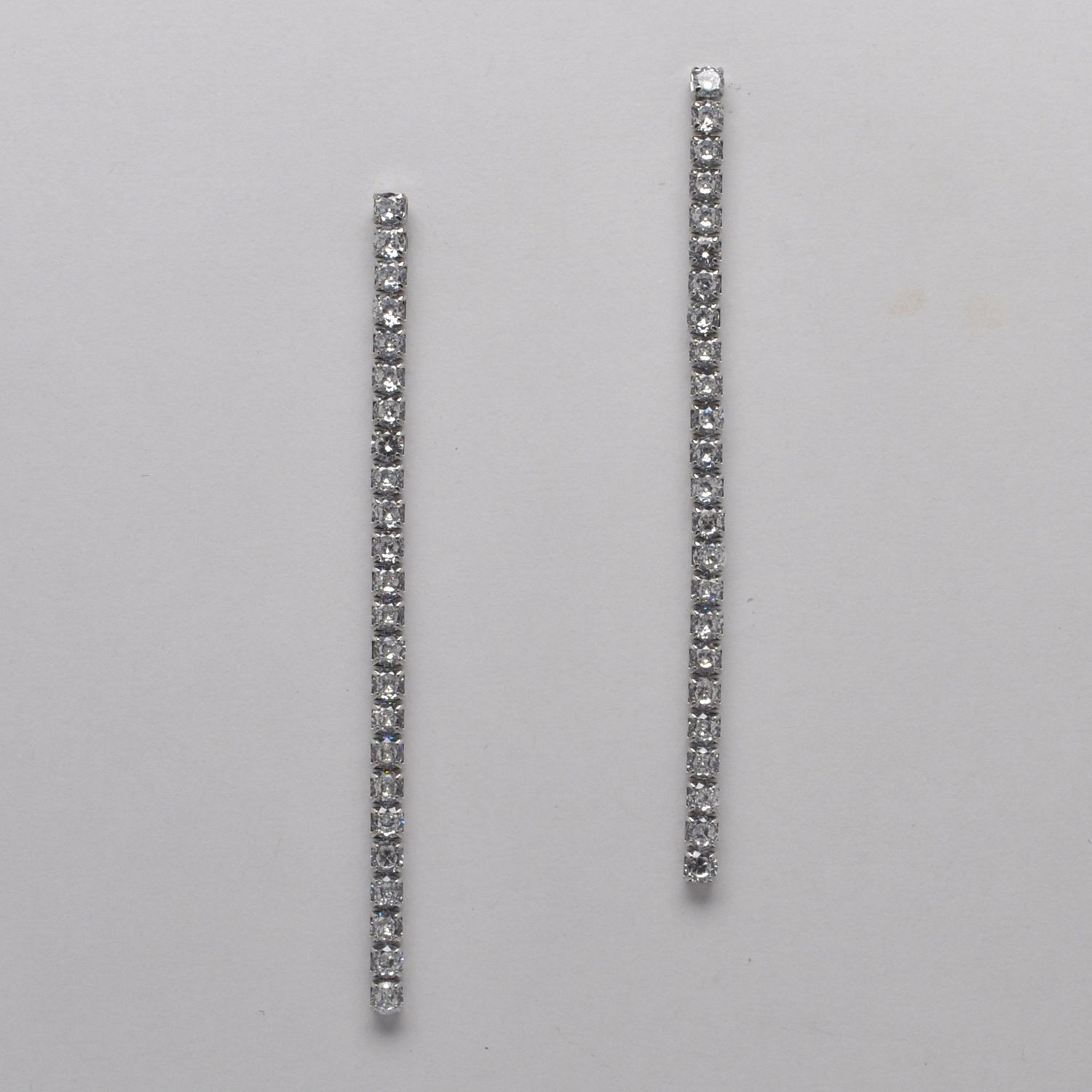 JL1435E1S CZ/S 4" LONG 4MM RND STNS EAR