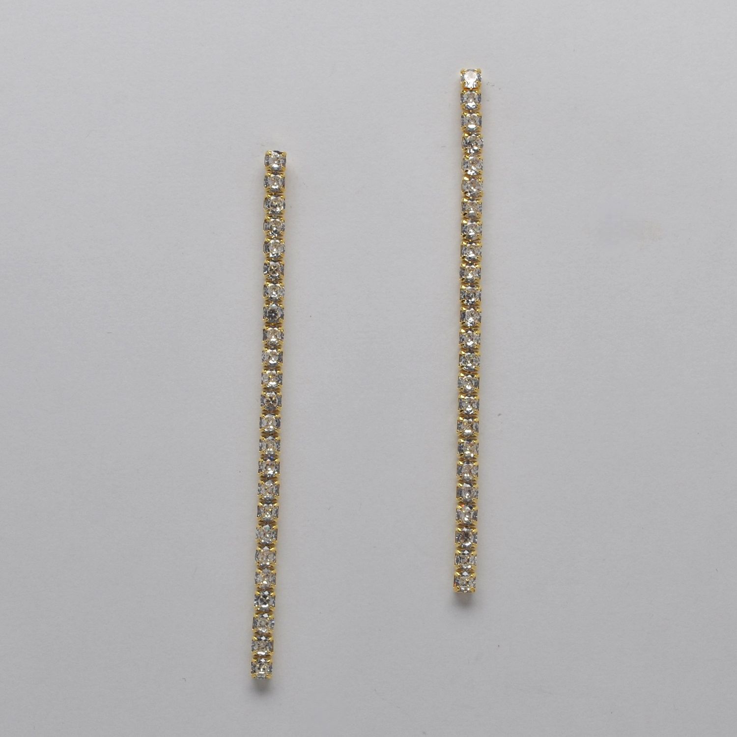 JL1435E1G CZ/G 4" LONG 4MM RND STNS EAR