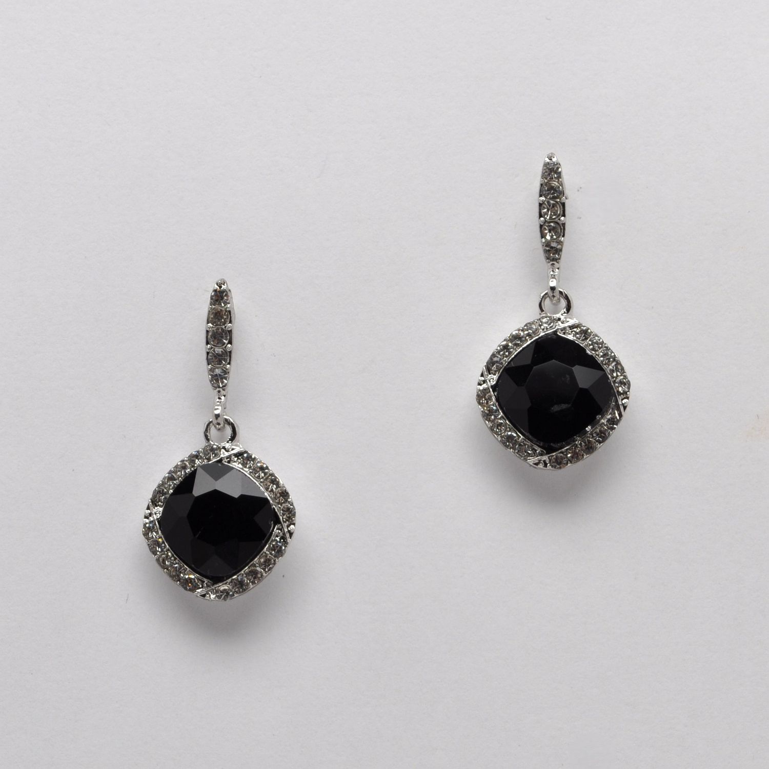 SI4851E2S JET BLK/S SQUARE DROP W&#39; CRY EAR