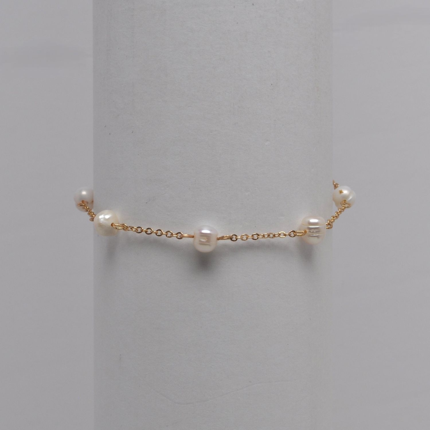 J84105B39G PRL/G DAINTY BRAC
