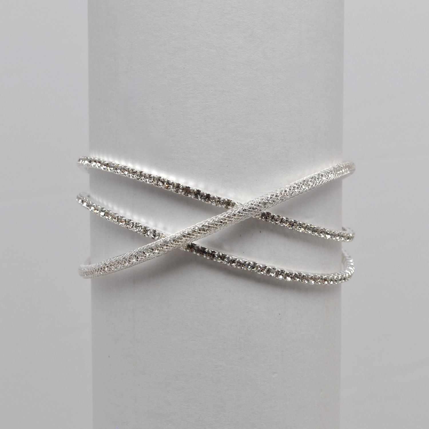 J83877B1S CLR/S 3 ROW CRSSOVR CUFF BRAC