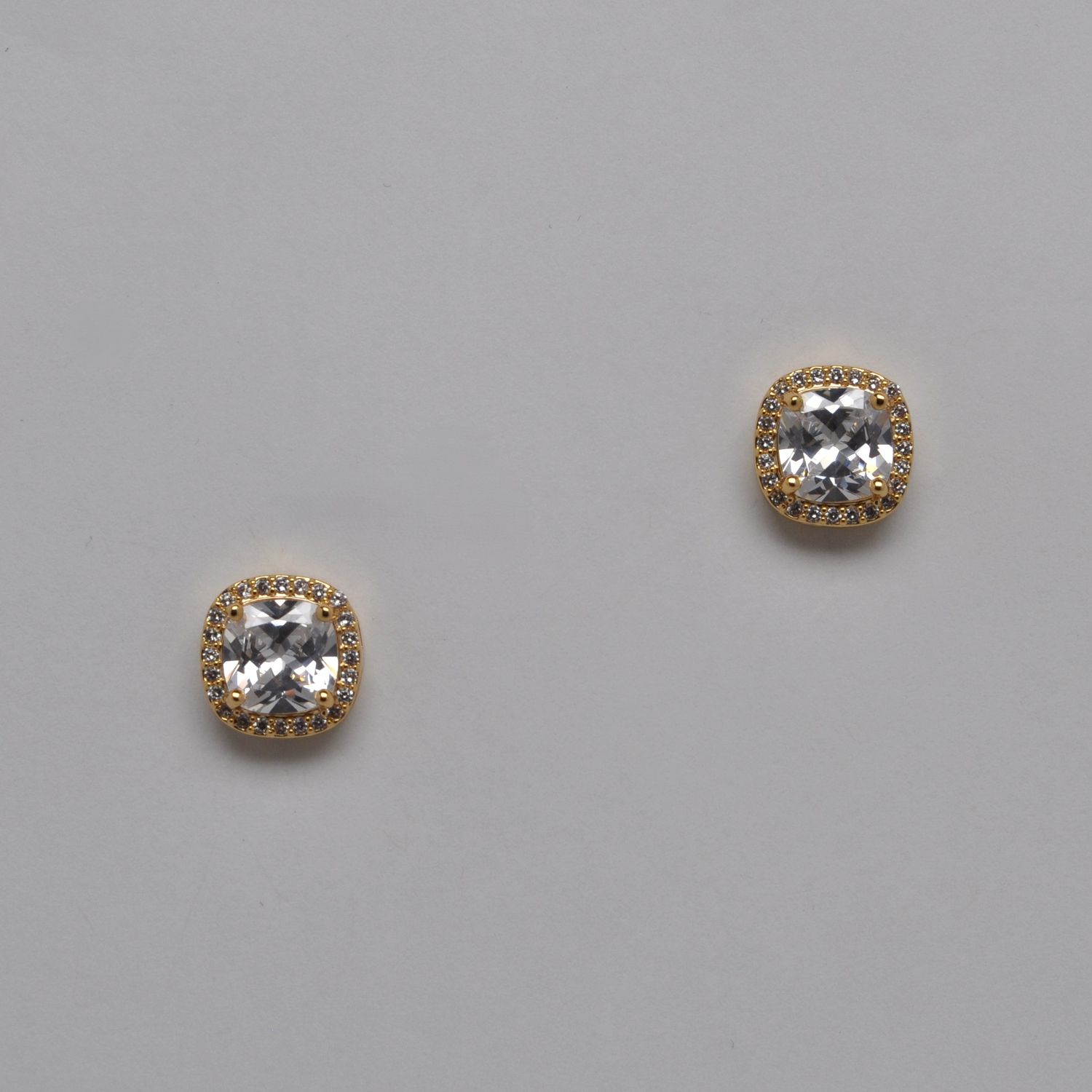 IM1064E1G CZ/G  SQUARE EAR