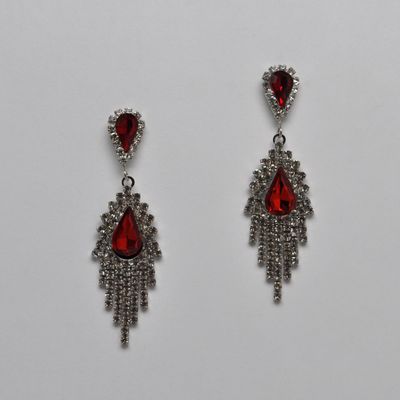 EN6526E9S1 LTSI/S TRDRP TASSLE EAR