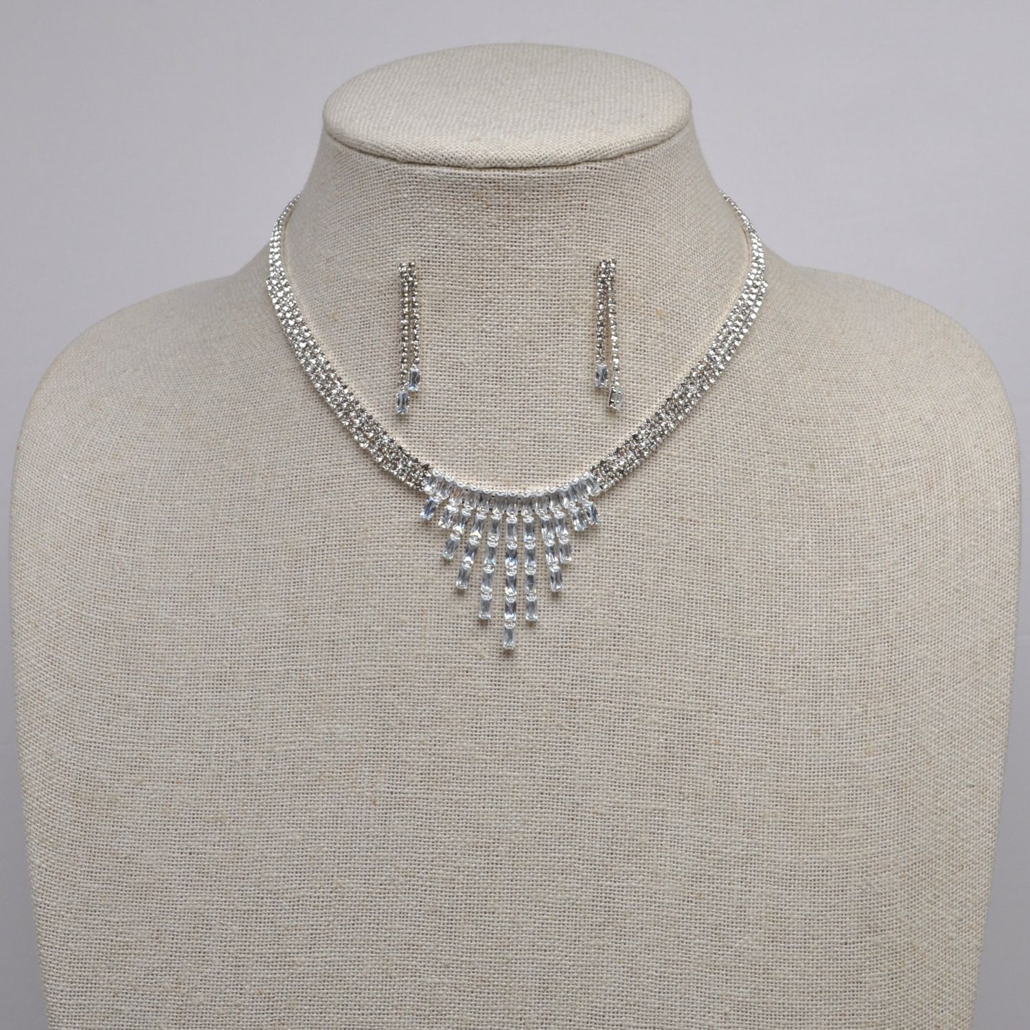 SX28125S1S CZ/S DNGLNG BAGUET STNS NK SET