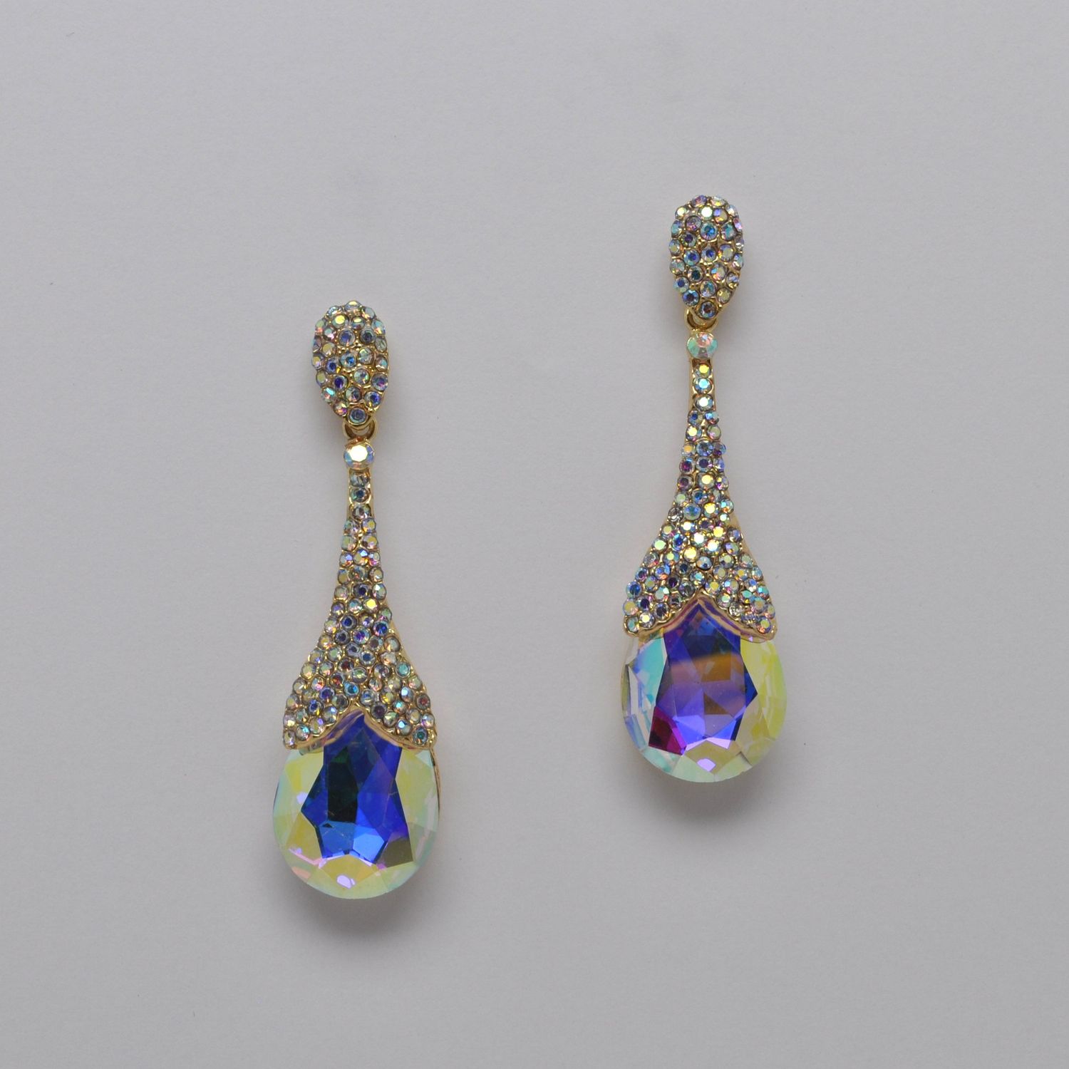 SI2246E3G AB/G LRG TDRP W/PAVE STNS EAR