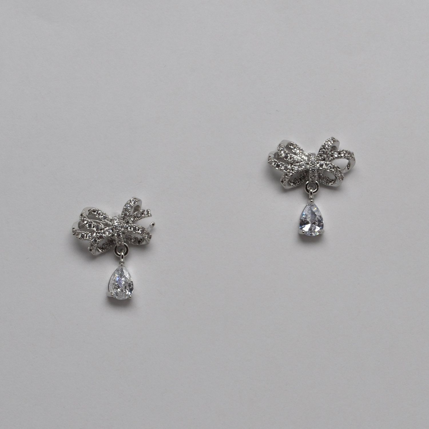 YJ006E1S CZ/S LNKD BOW/TDRP ER