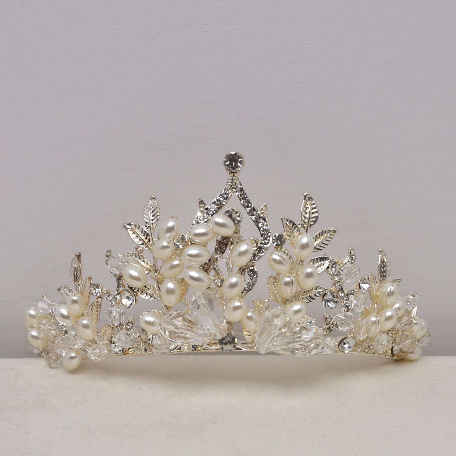 HJ2166T40S PRL/S PEARL &amp; LEAVES TIARA