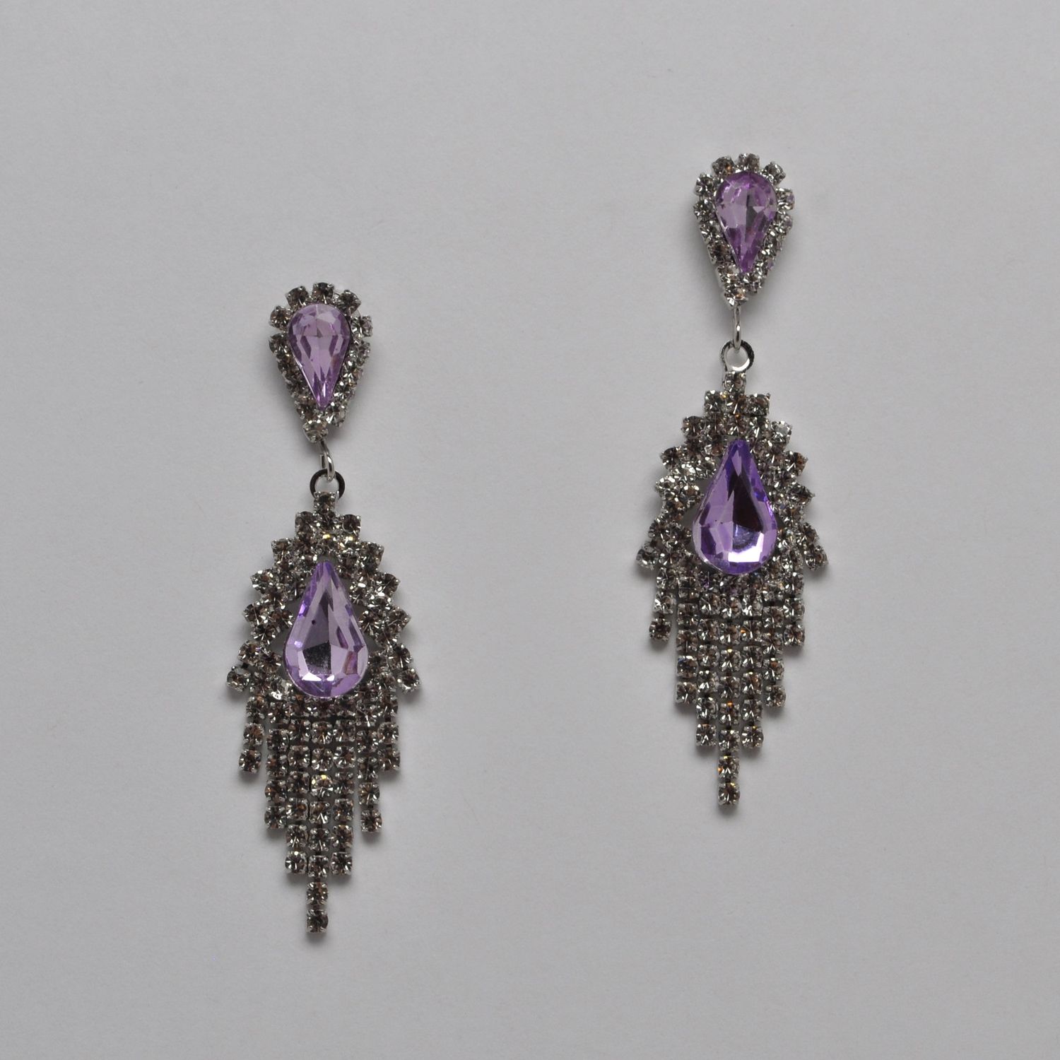 EN6526E19S1 LTAM/S TRDRP TASSLE EAR