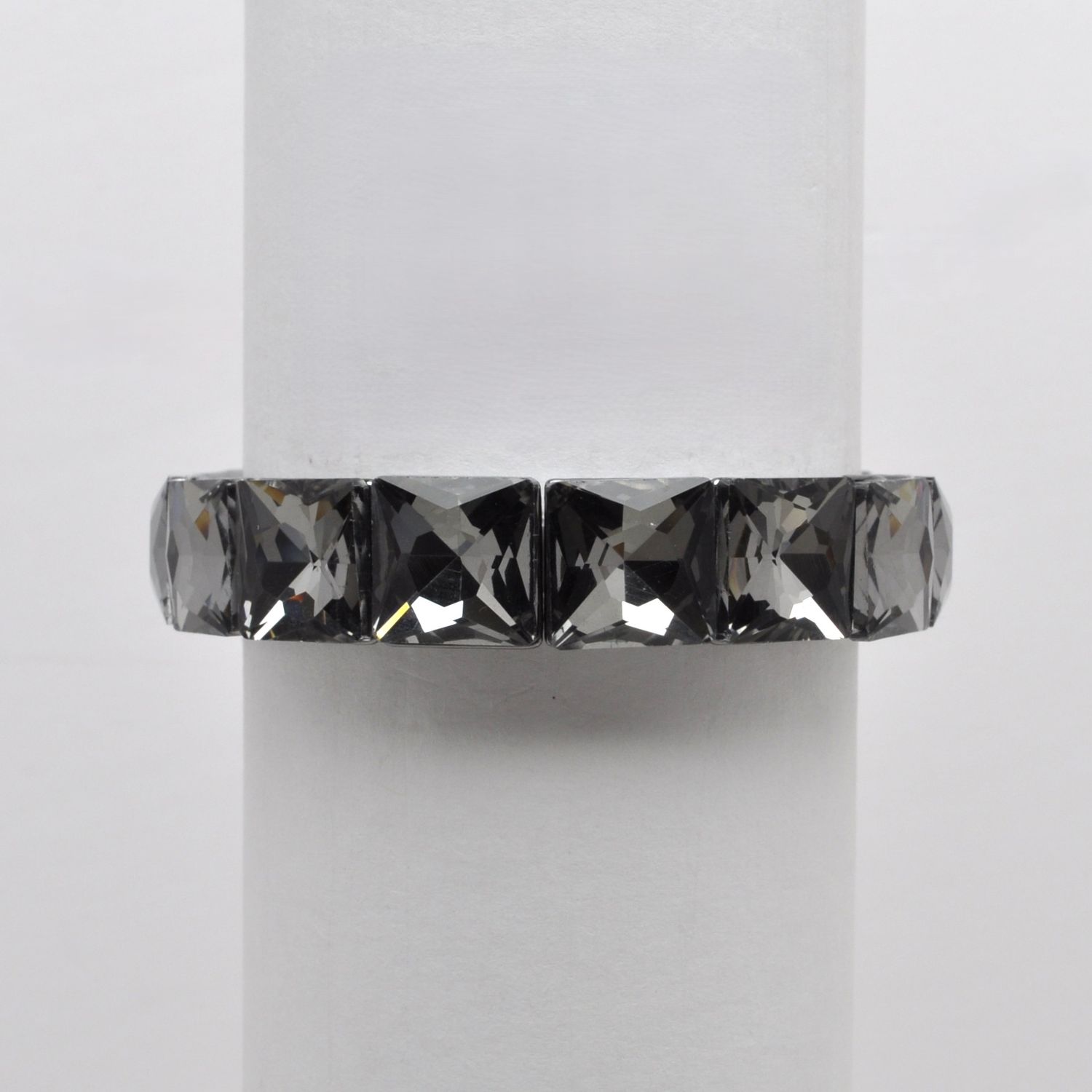 QQ1992B7H  BLK DIAM/H  SQUARE STN STT BRCLT