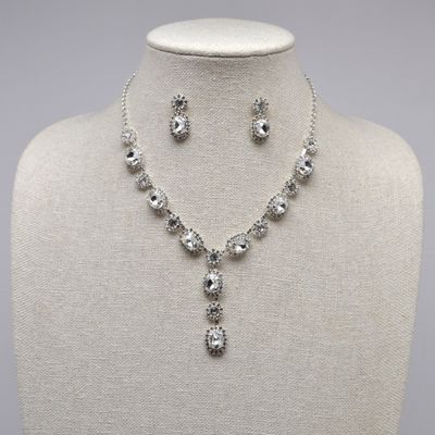 J17044S1S CLR/S OVAL / RND CRY NECK SET