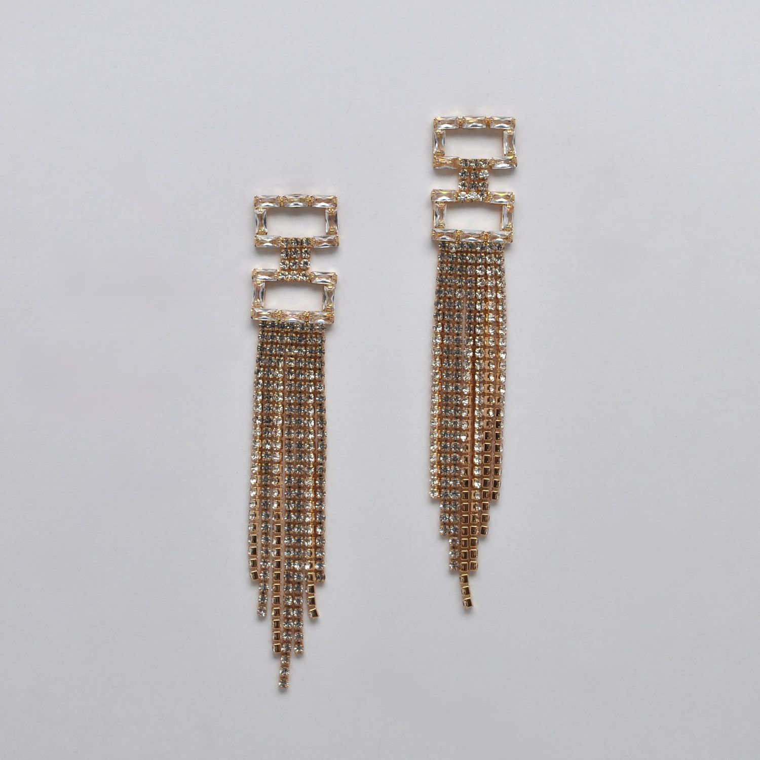 CC0079E1G CRY/G  DBL RECTNGLE TOP OMBRE TASSL EAR