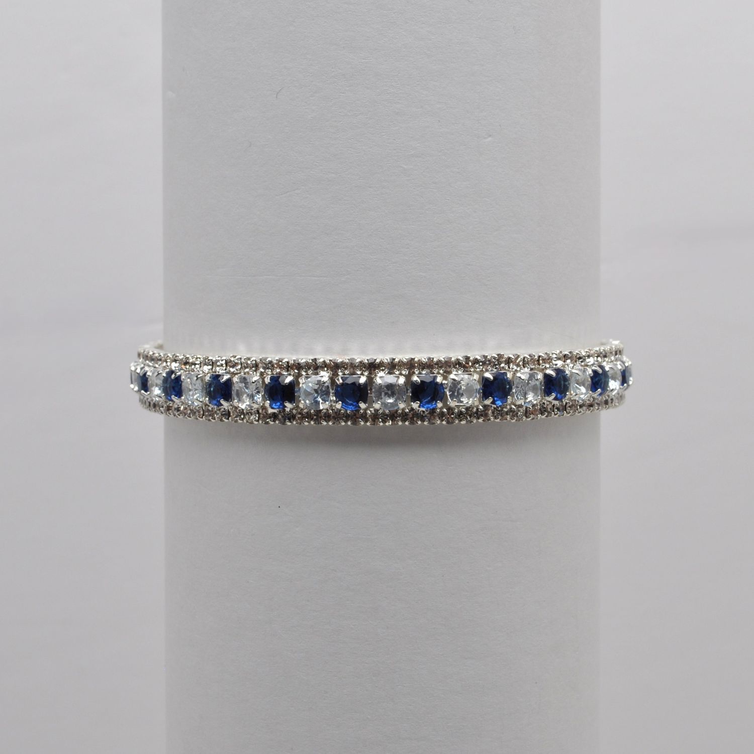 CC0069B8S1 CZ/NAVY/S 1 ROW DOTS WRAP BRAC