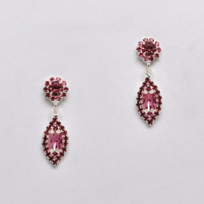 CC0060E33S LTROSE/S SHORT FRMD MRQ STNS DNGL EAR