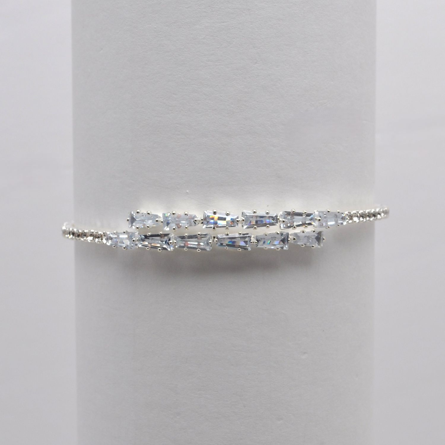 CC0067B1S CZ/S 1 ROW BAGETTE STONE WRAP BRC