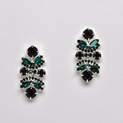 CC0063E18S EMERL/S SHORT CSDNG FLWR-SHPS EAR