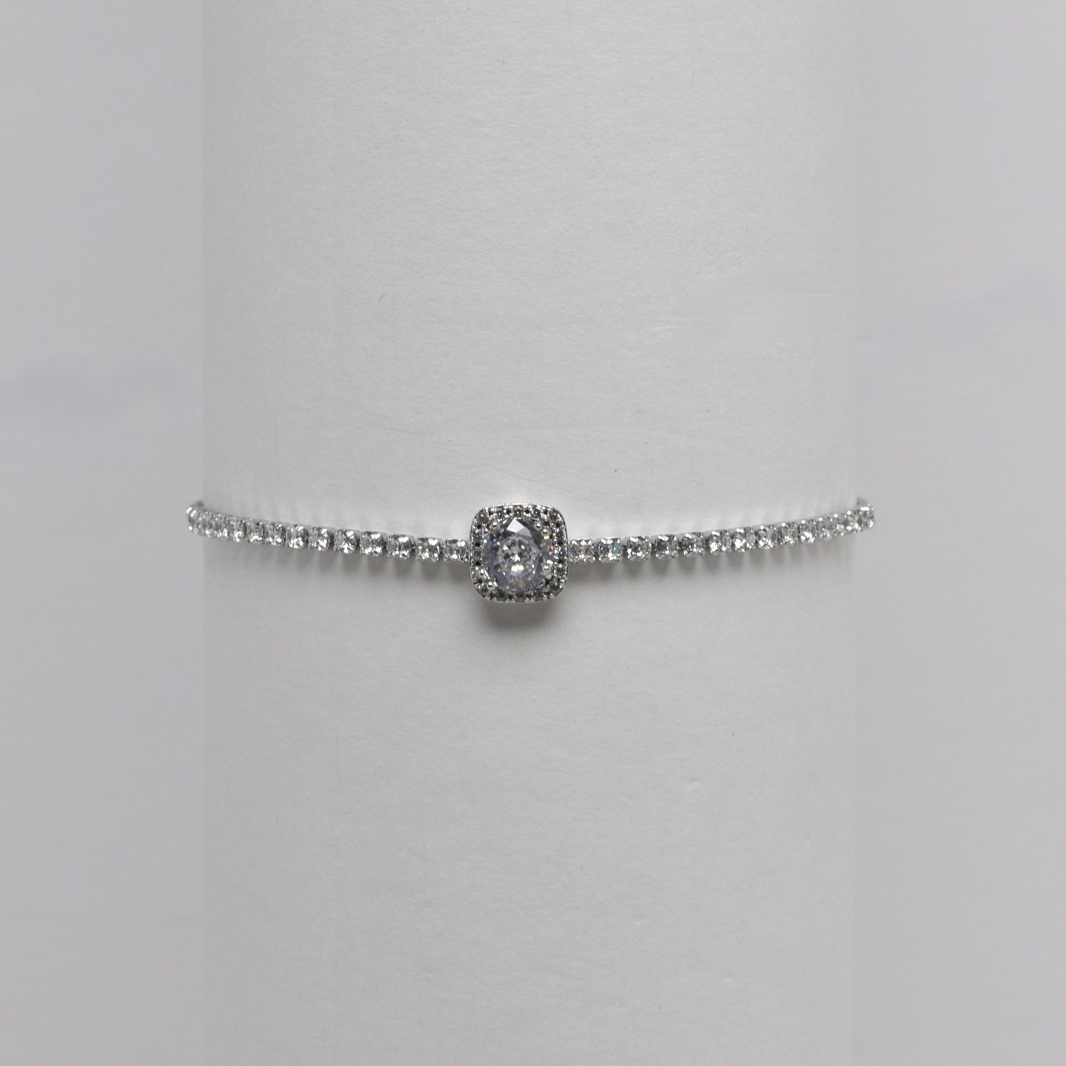 LB326605B1S CZ/S SQUARE SMALL STONES CNTR  BOLO BRAC