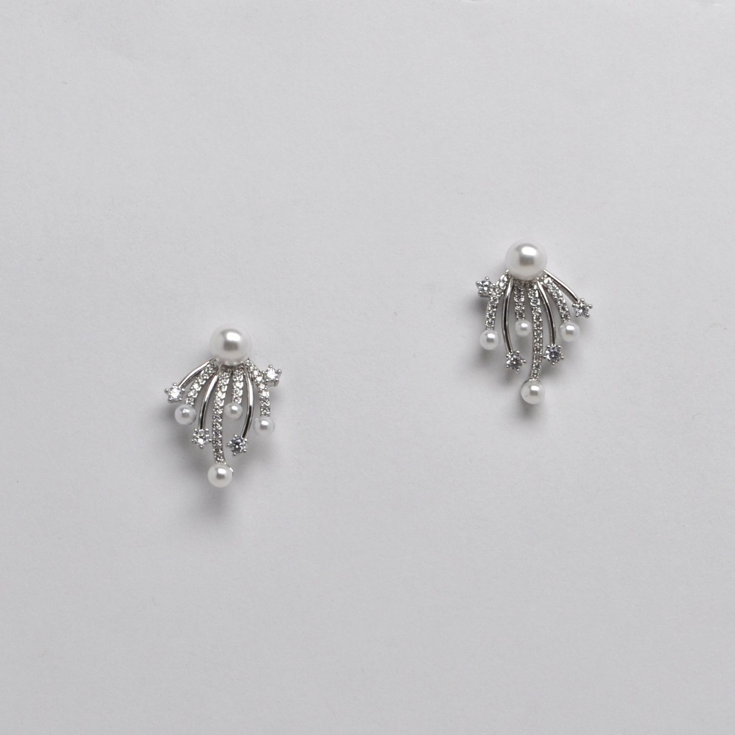 LB12569E39S PRL/S  PRL TOP W' MULT LINE CRYS EAR