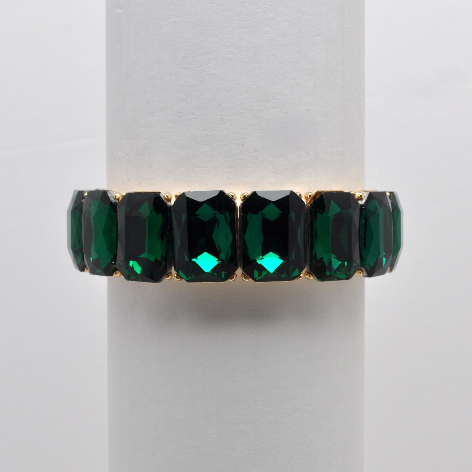 QQ3438B18G EMERLD/G RECTANGLE STONE STRETCH BRCLT