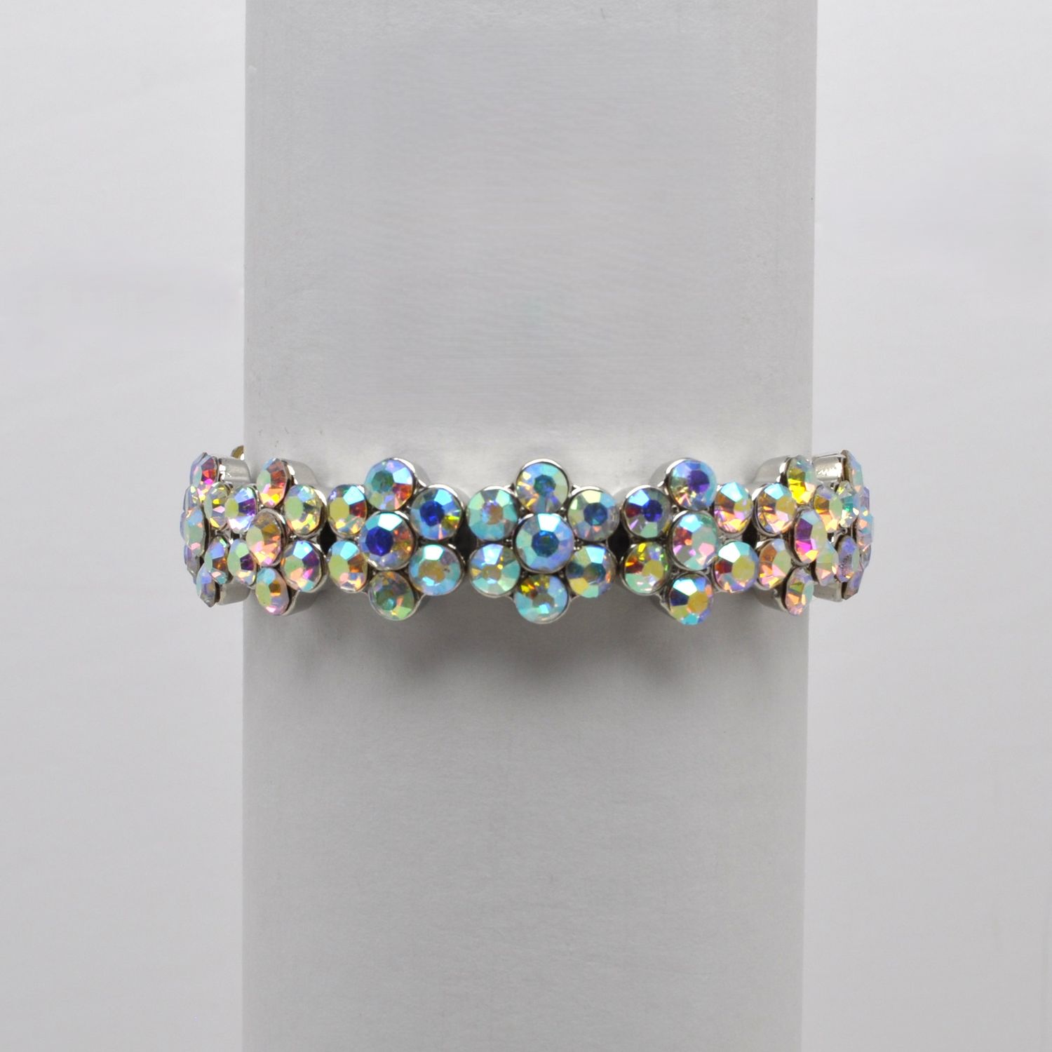 QQ1861B3S  AB/S  SM ROUND FLWR DESIGN BRCLT