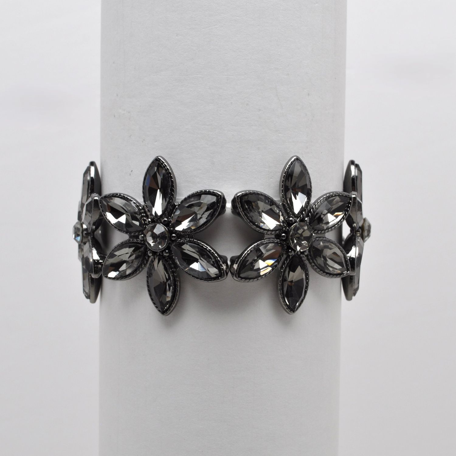 QQ2104B7H  BLKDIAM/H  FLWR DESIGN MARQUISE STNS BRCLT