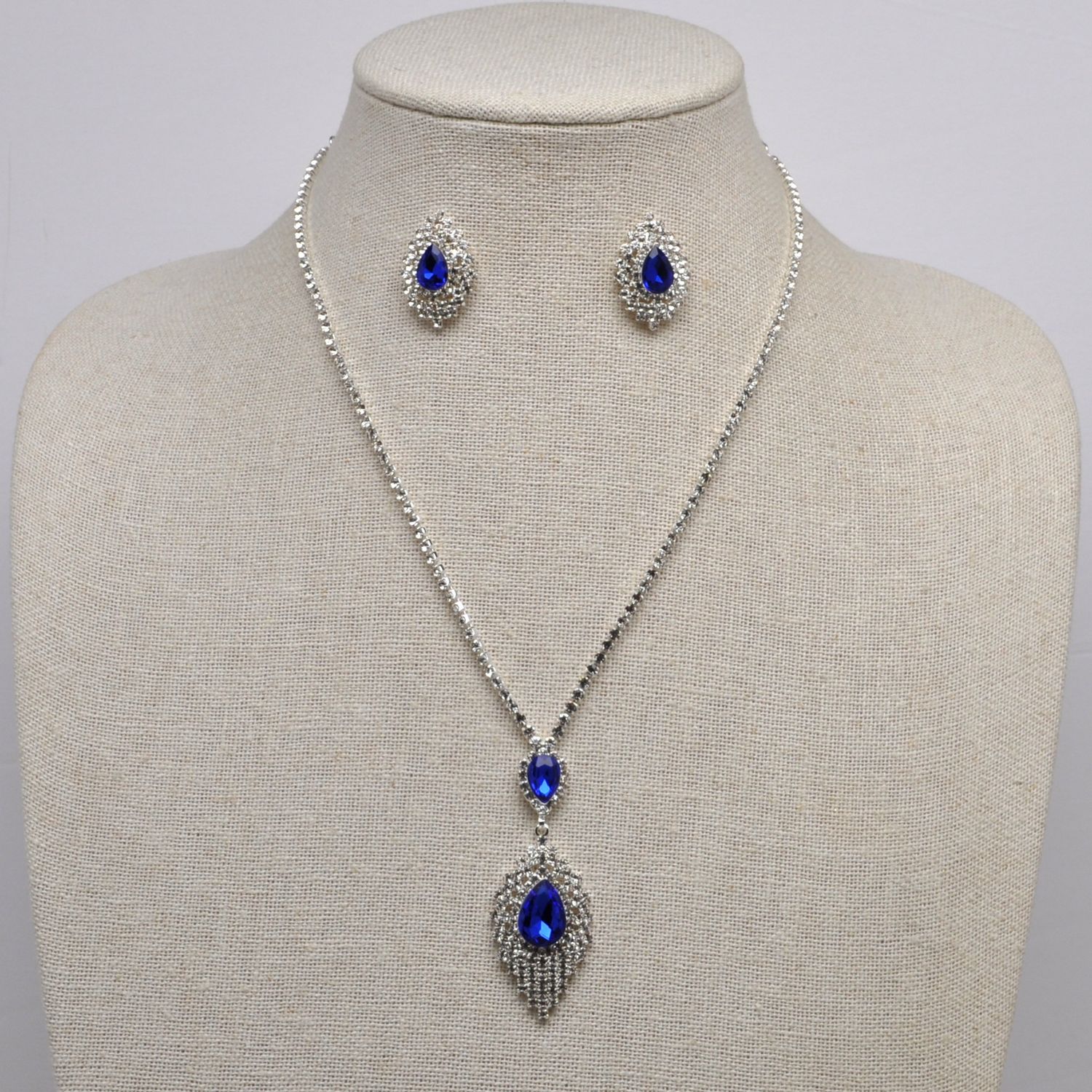 EN20958S12S1 SAPP/S FRMD MRQ STNS NECK SET