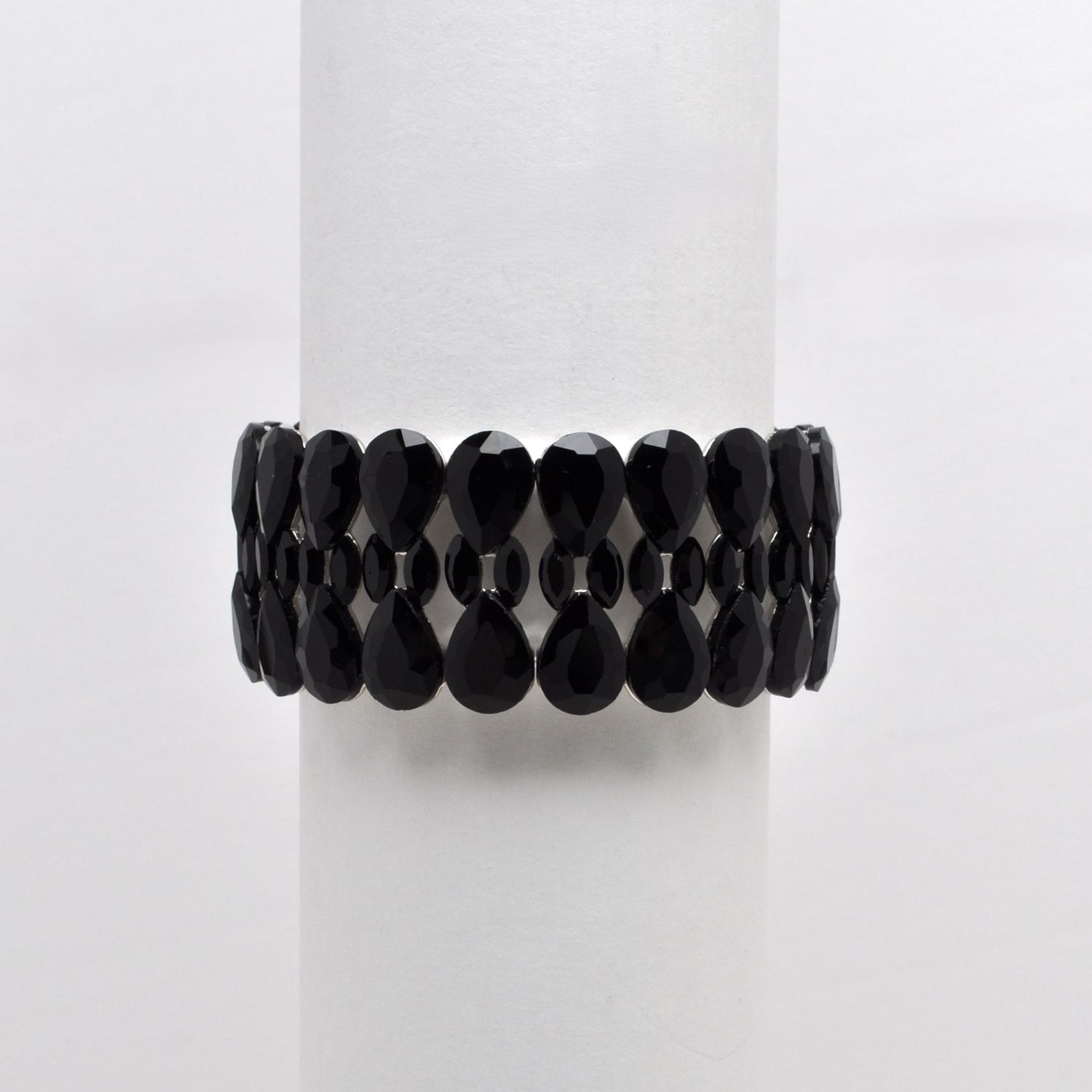 QQ3151B2S1 JET-BLK/S TWO ROW PEAR/MARQ SHP BRACE