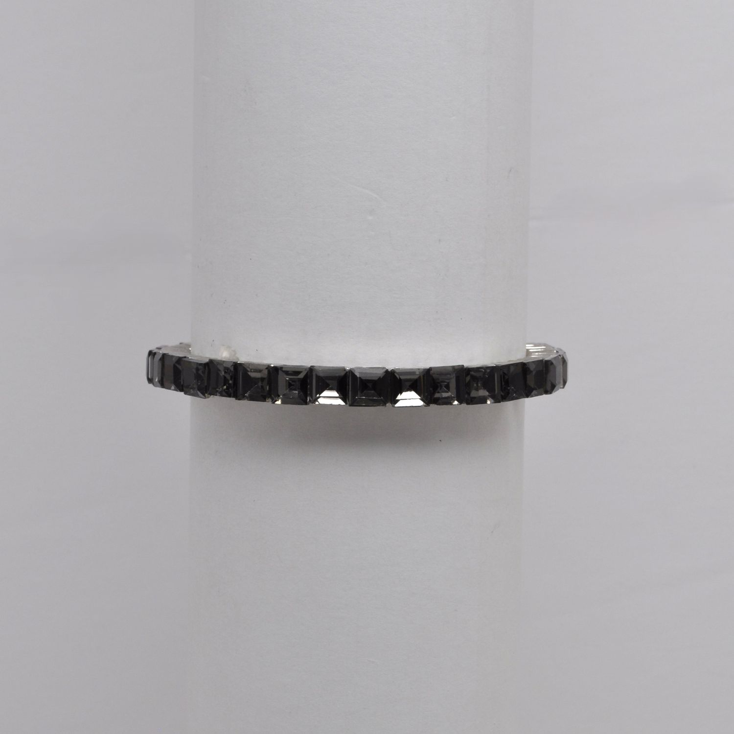 QQ4060B7S  BLK-DIAM/S  MINI SQUARE STN STRETCH  BRCLT