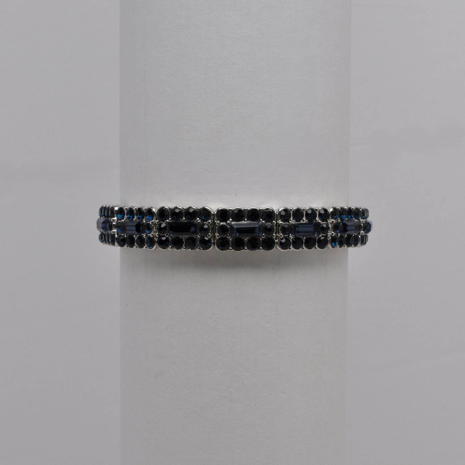 QQ4364B8S NAVY/S  RECTAN &amp; SML RND STONE STRETCH BRCLT