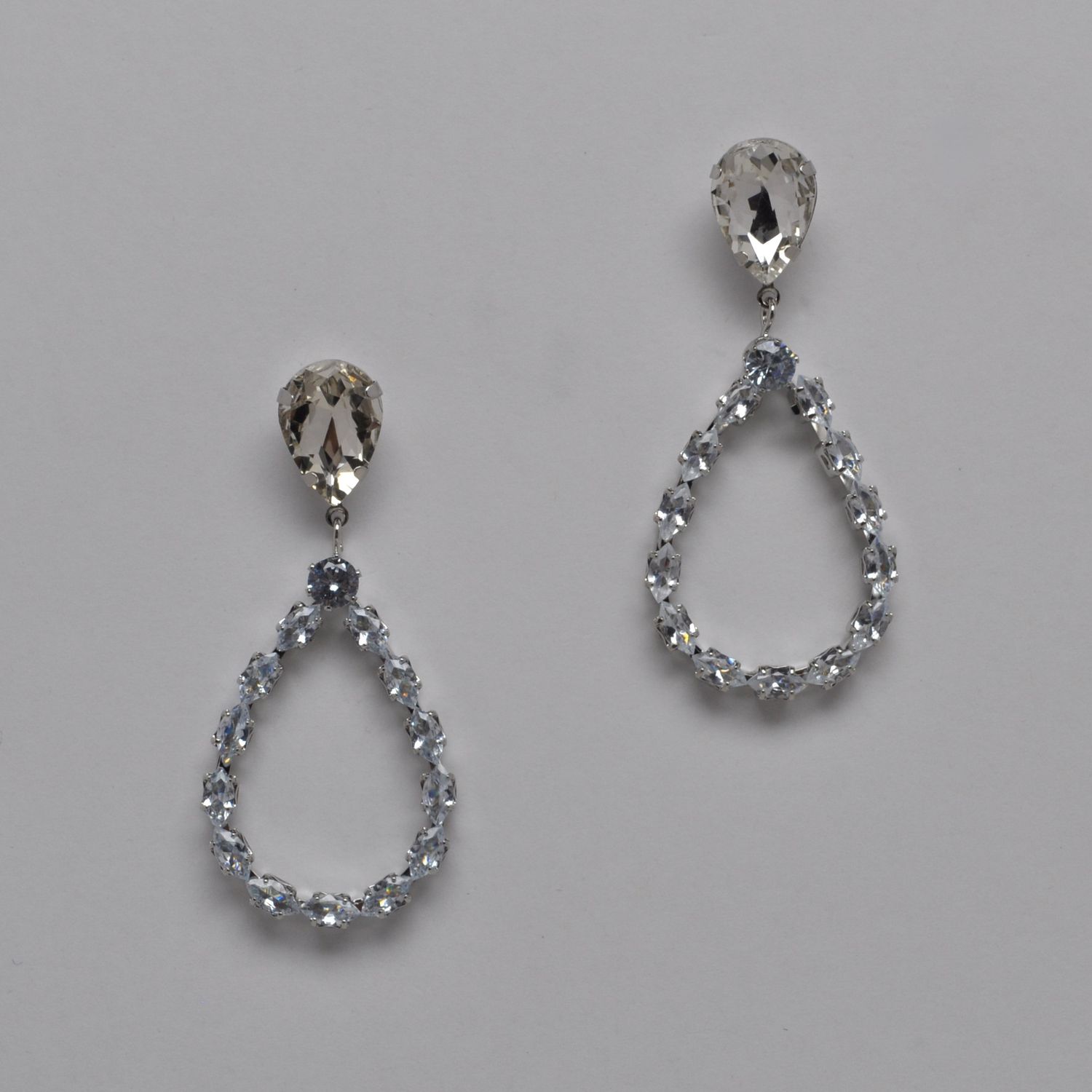 JM8358E1S CZ/S TDRP STN/OPEN RND EAR