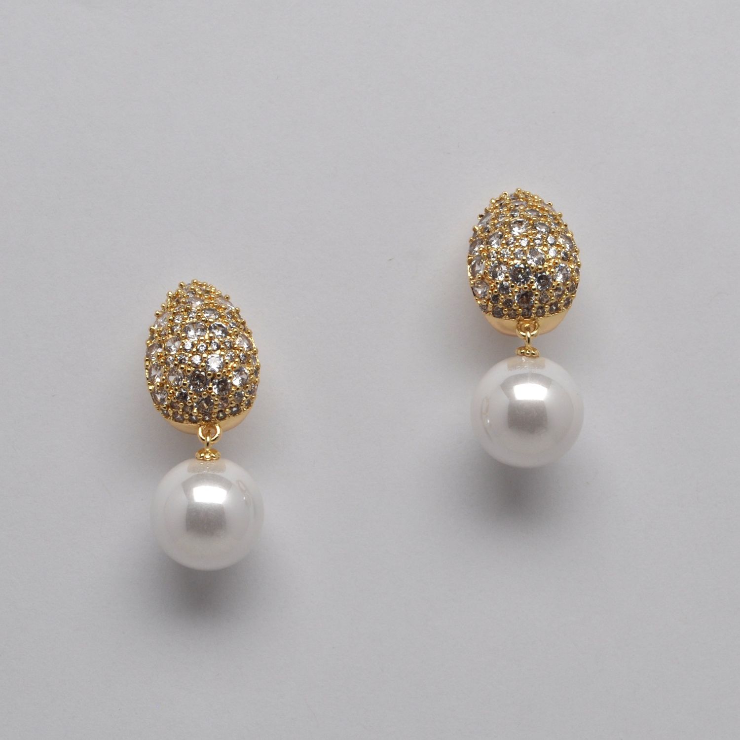 YJ2469E40G1 CZ/PRL/G PAVE CONE SHP  DNG EAR