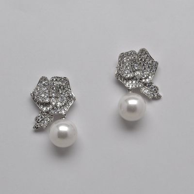 YJ2465E39S1 CZ PRL/S CRYS FLAT ROSE TOP PRL DNGL EAR