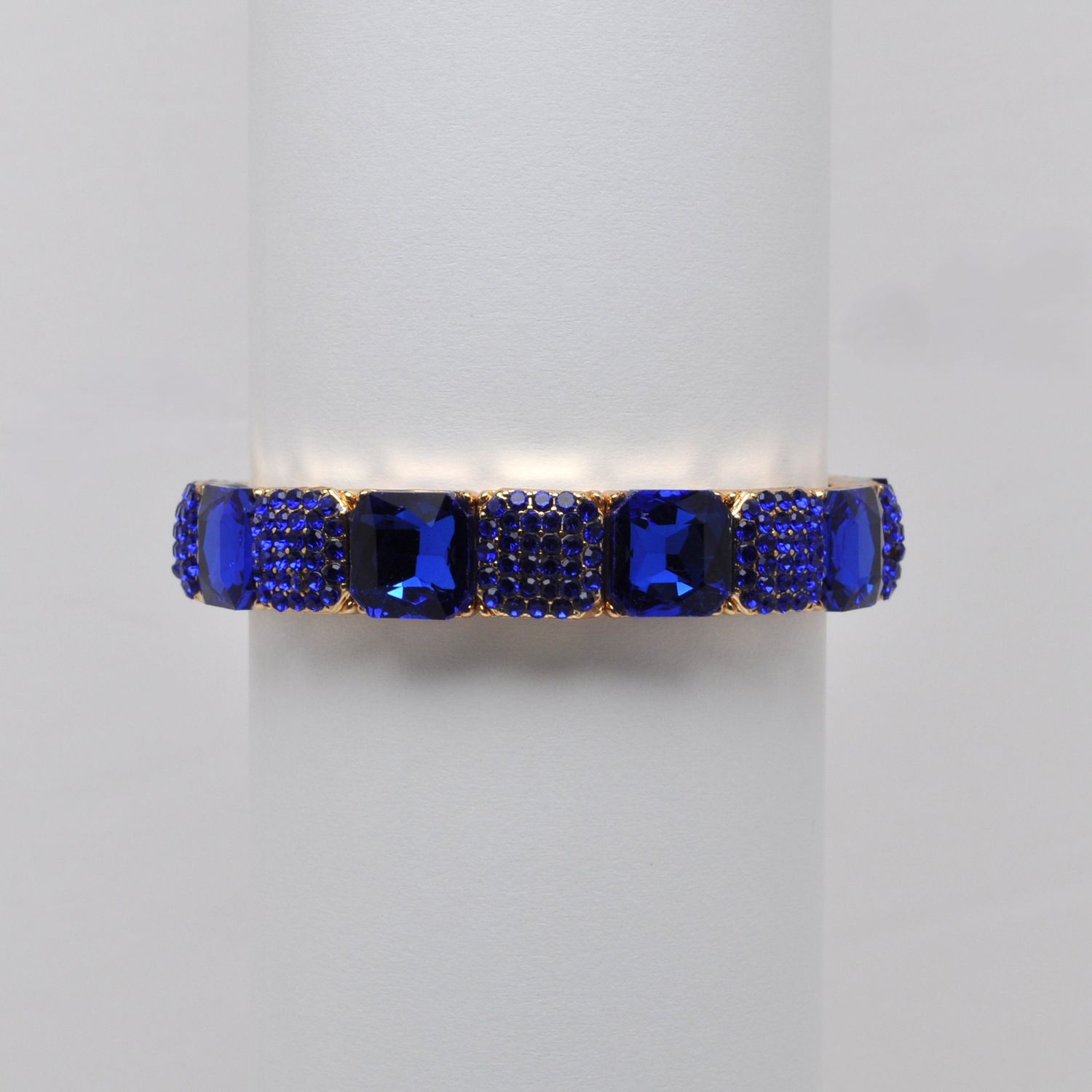 QQ4100B12G  SAP/G  ALTERNATING SQUARE CRYS &amp; PAVE STN  BRCLT
