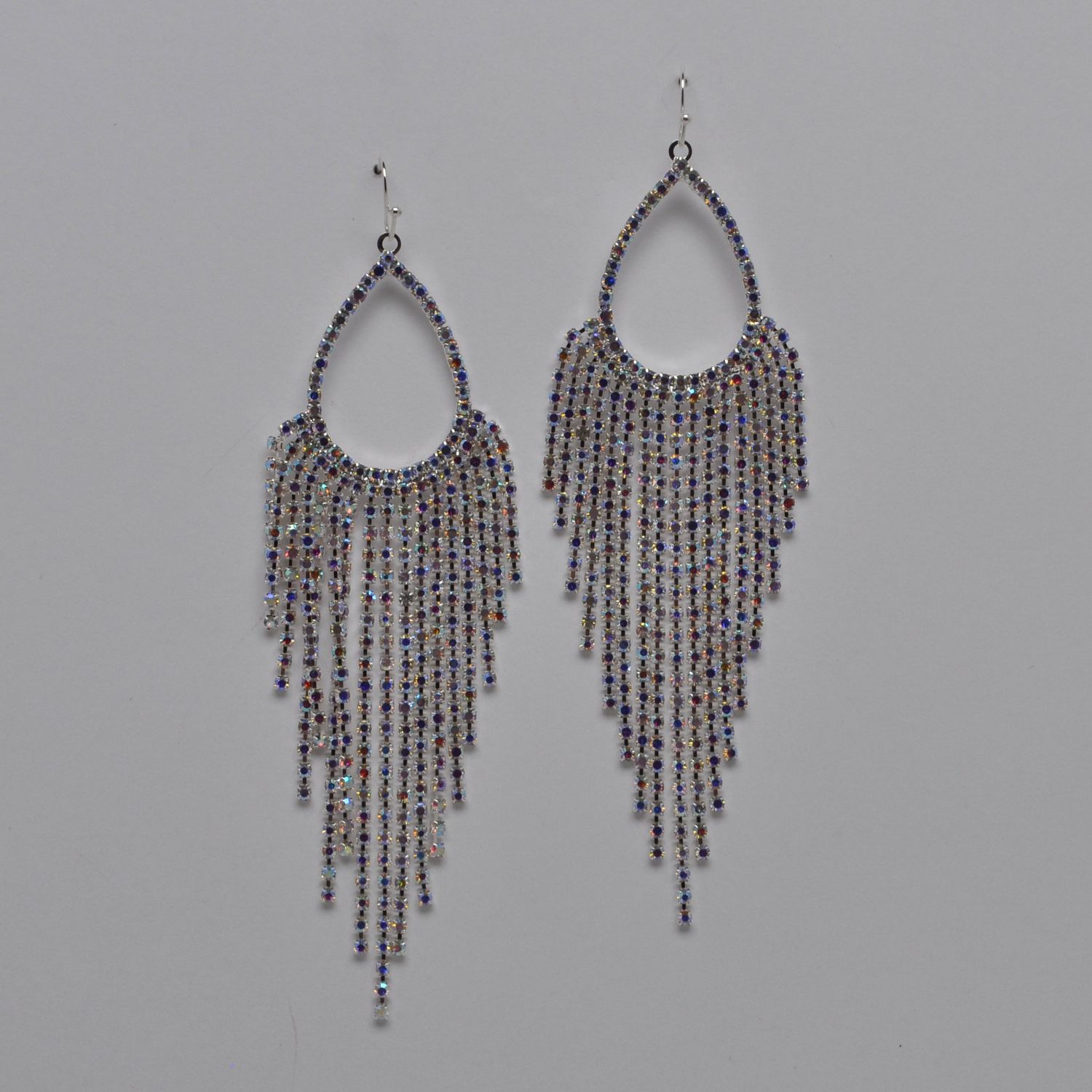 J26059E3S AB/S TRDP FRINGE DANGLE EAR