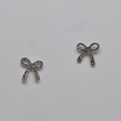 J28020E1S  CRYS/SIL BOW POST  EAR