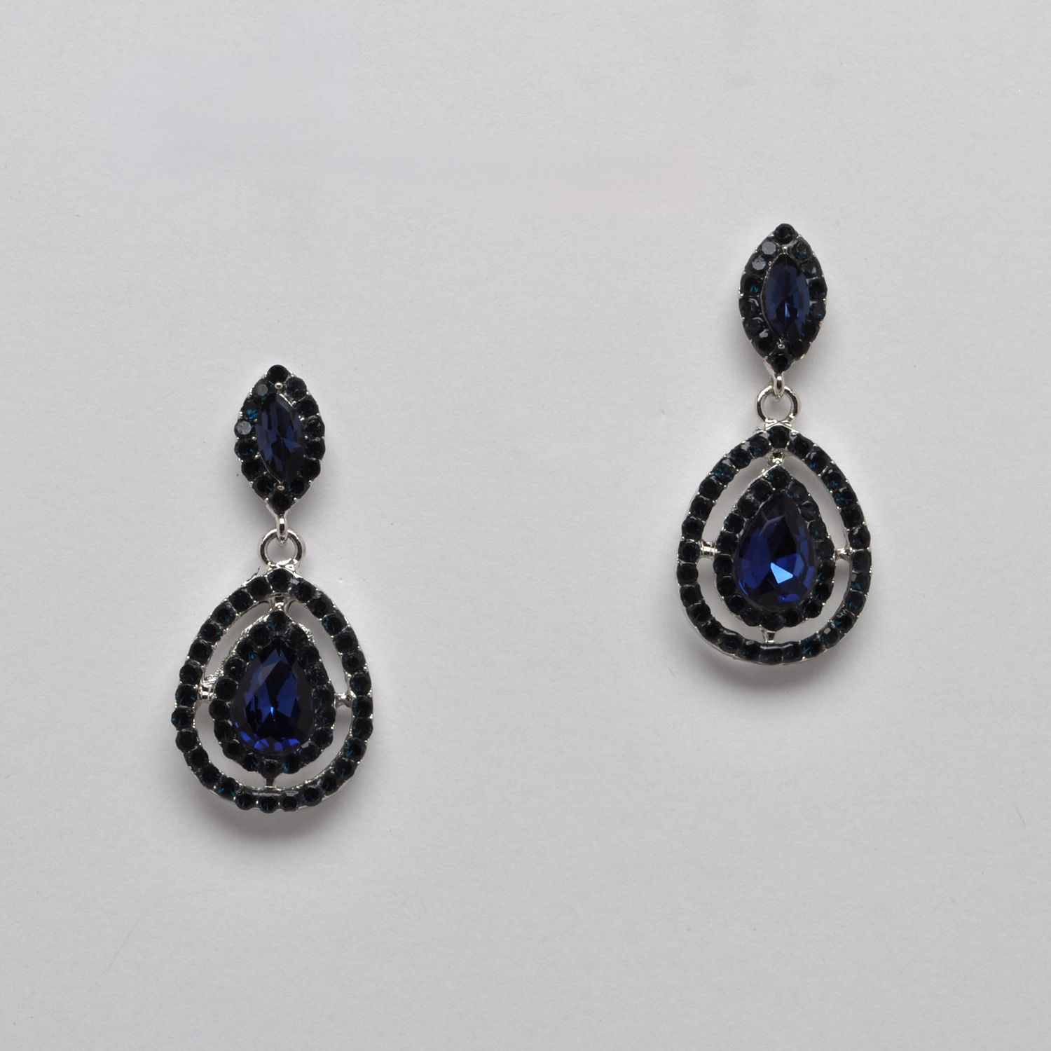 SI4852E8S NAVY/S DBL MARQUISE AND TRDRP DANGLE ER