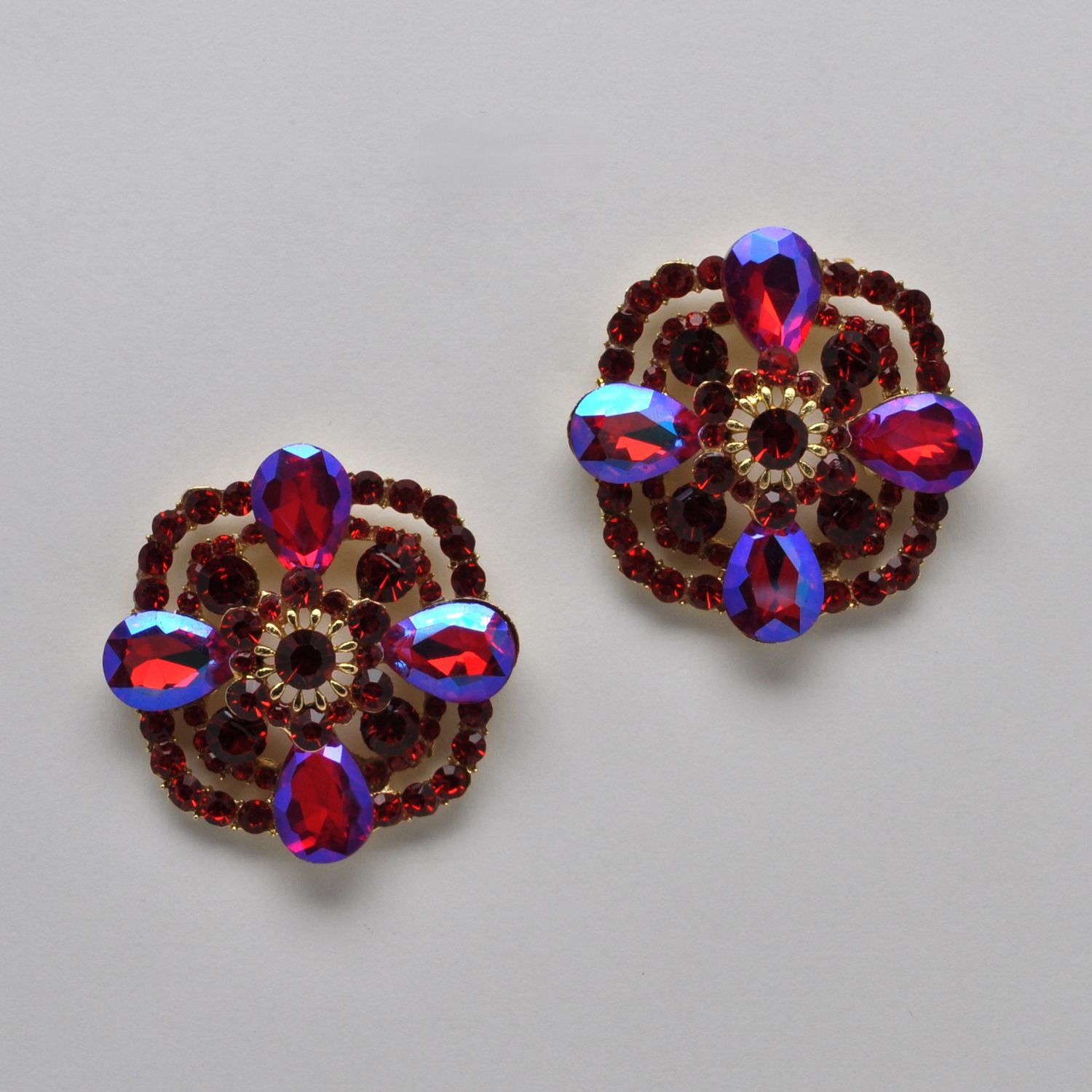SI2521E11G FUSC-AB/G BUTTON SHAPE FLRW POST EAR