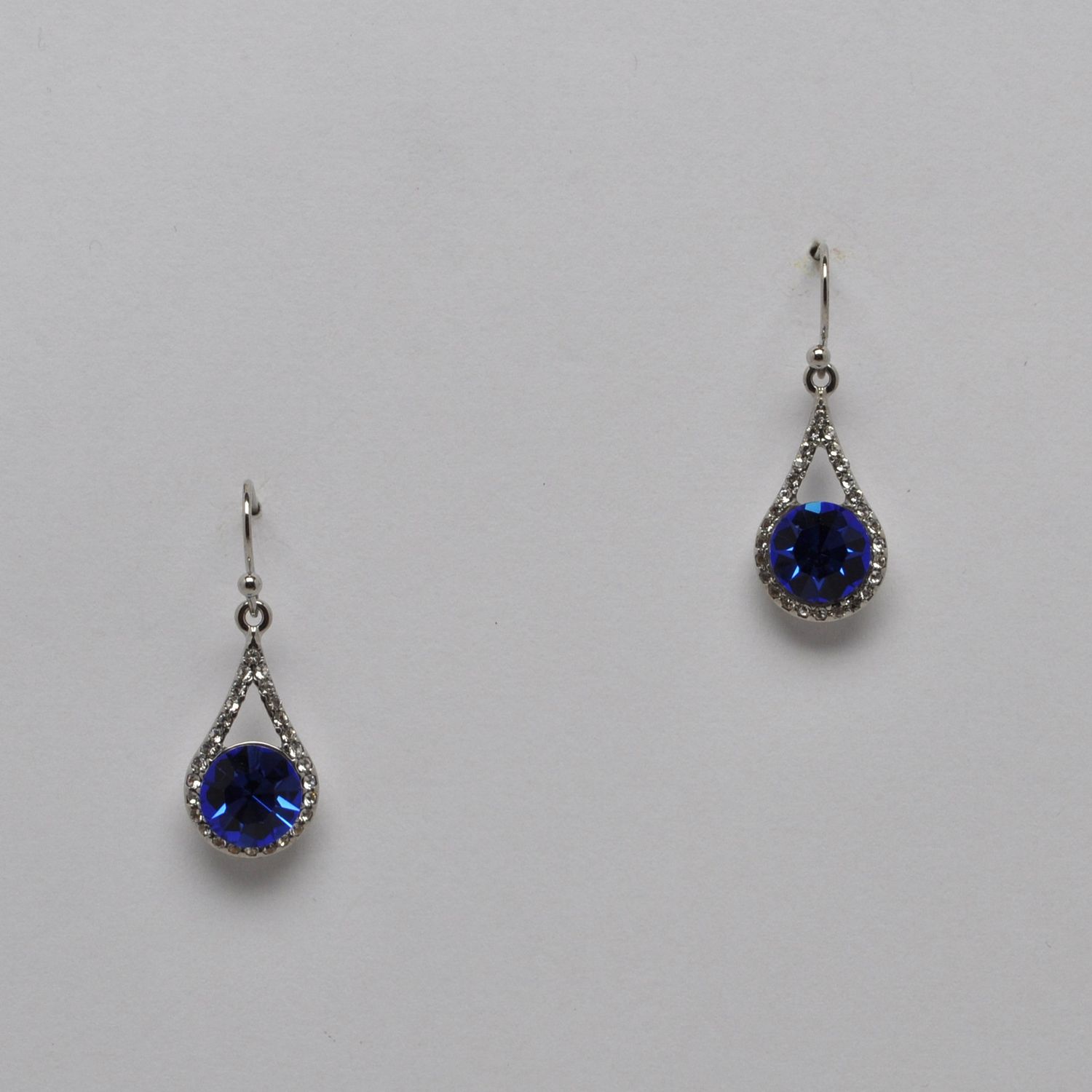 J29088E12 SAPP/S TEARDROP FISH HOOK EARRING