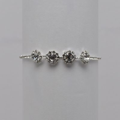 J84635B1S CRY/SIL 4 FLOWER SLIDE BRACELET