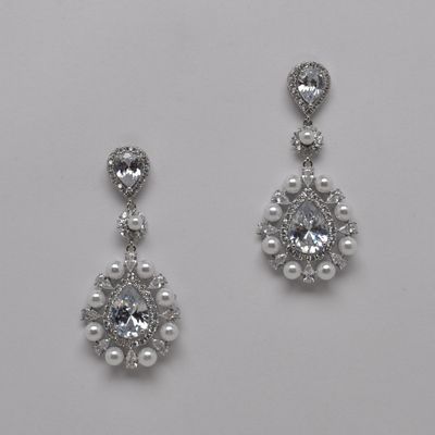 HJ001E39S CZ/PRL/S CLSTR TRDRP DNGLE CENTER MARQUISE EAR