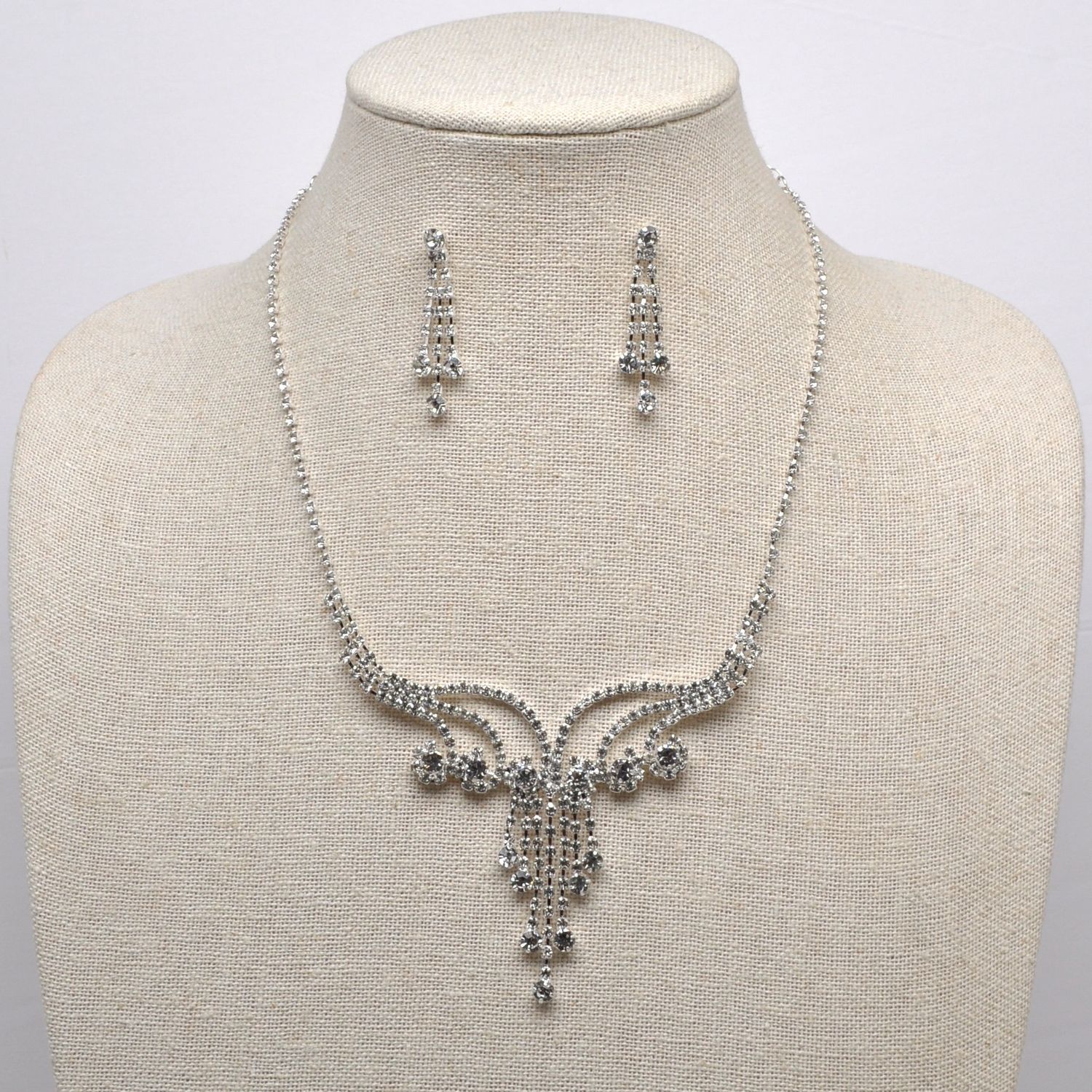 J18856S1S CLR/S V FLOWER STN W' DANGLES  NECK SET