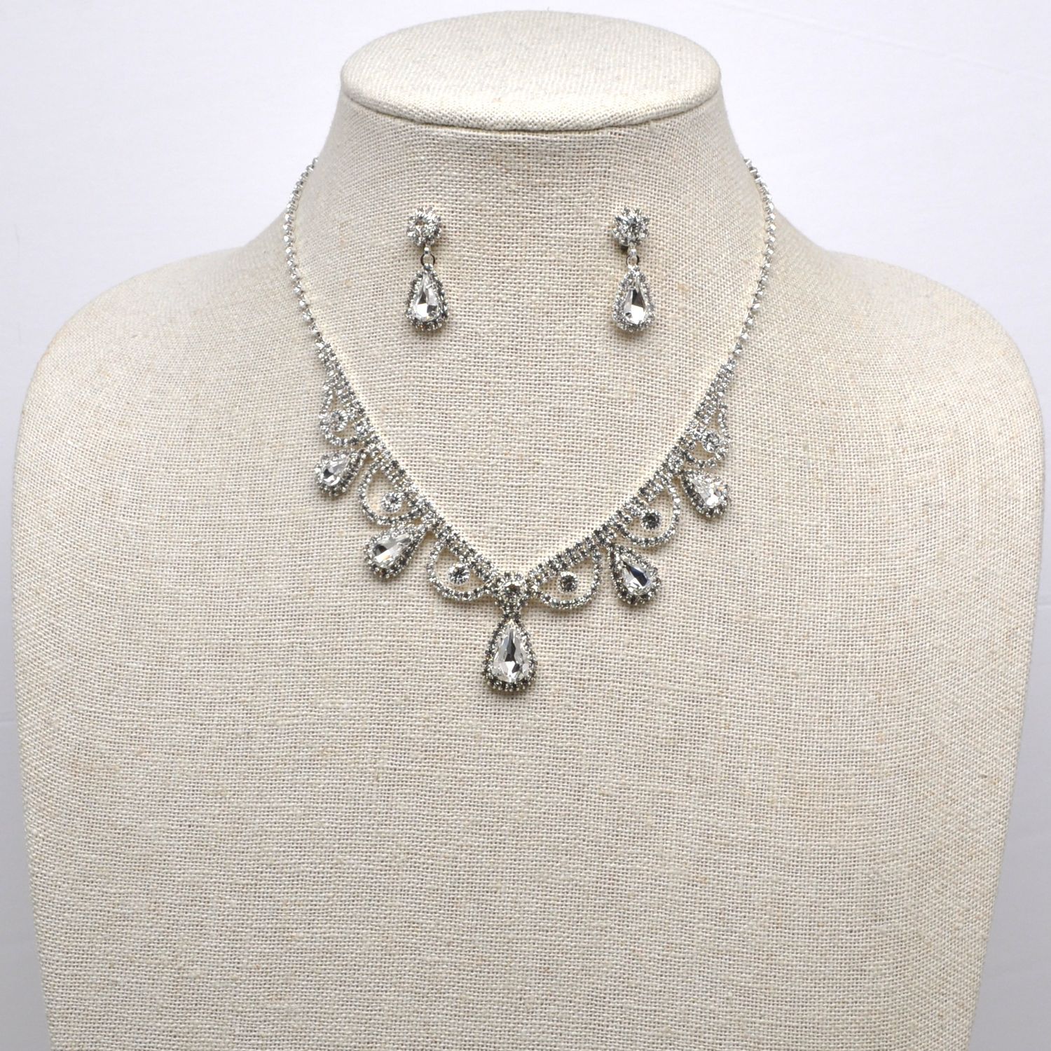 J18835S1S CLR/S RHINESTONE TRDP FLWR NCK SET