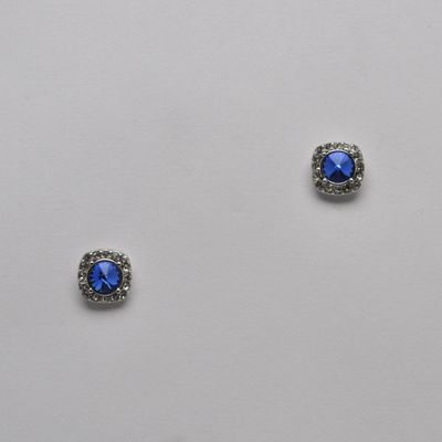 J28951E12S SAPP/SIL CLASSIC RHINESTONE STUD EARRING