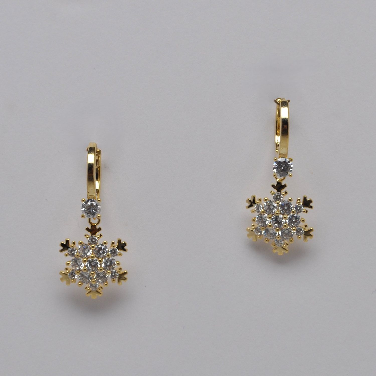 LB09316E1G CZ/G TURTLE STYLE CRYS CLSTR EAR