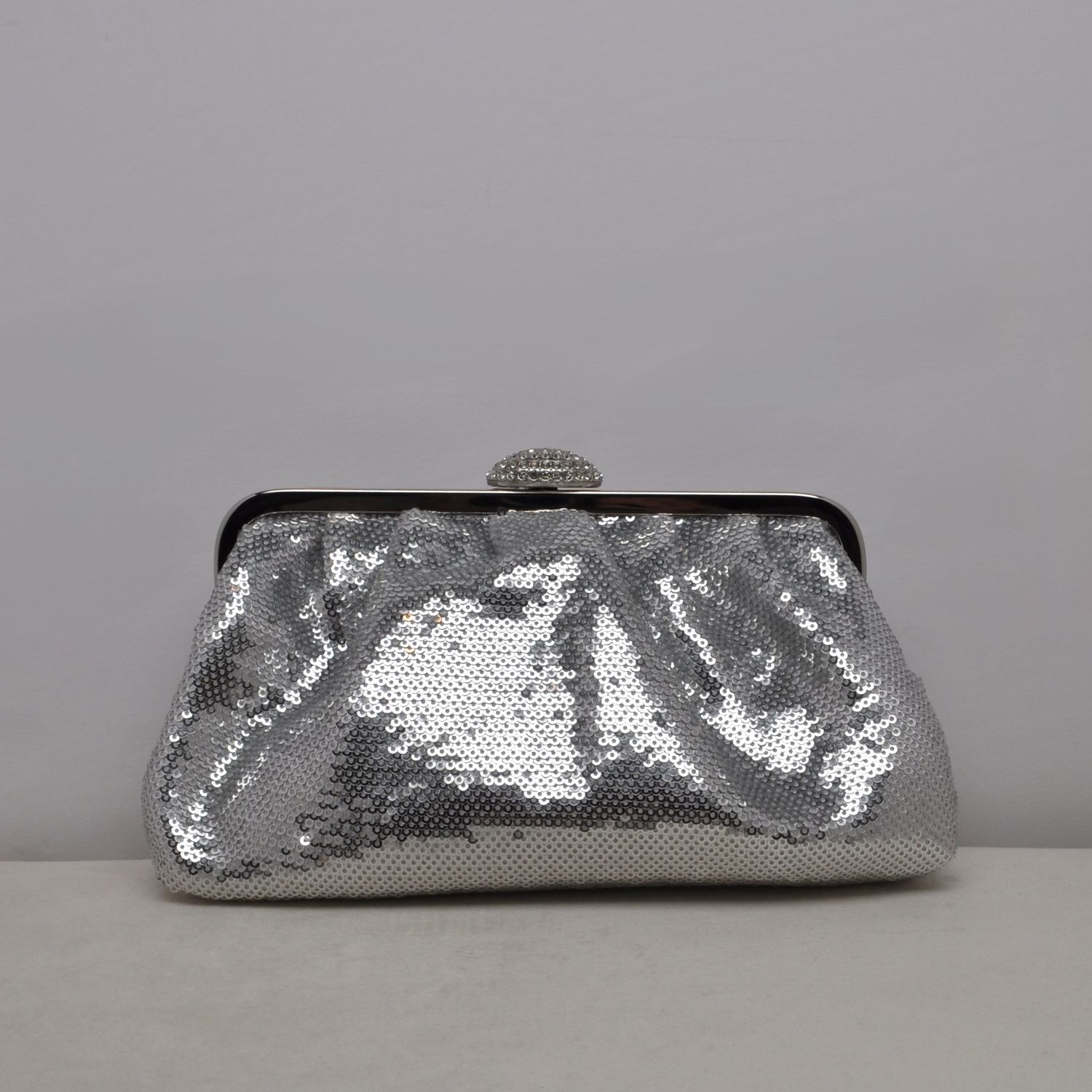 HF2525CS SILVER RHINESTONE STYLE COIN PURS
