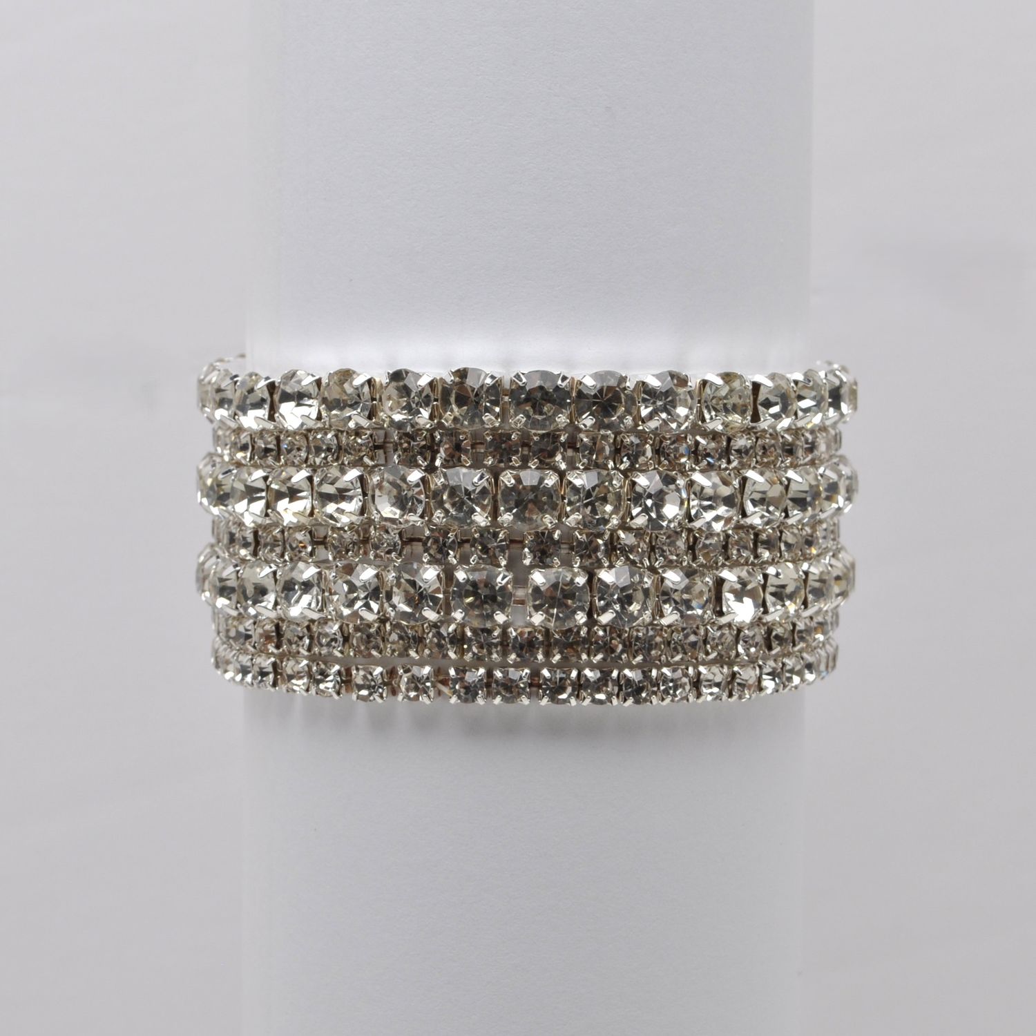J84688B1S CLR/S MULT STRAND RHINESTONE  BRAC