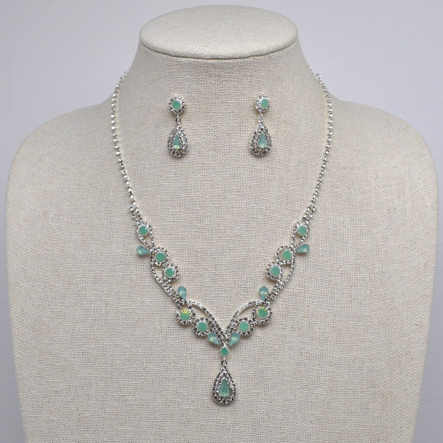 J48613S30S PERI/SILV Y DROP SWIRL FLWR NECK SET